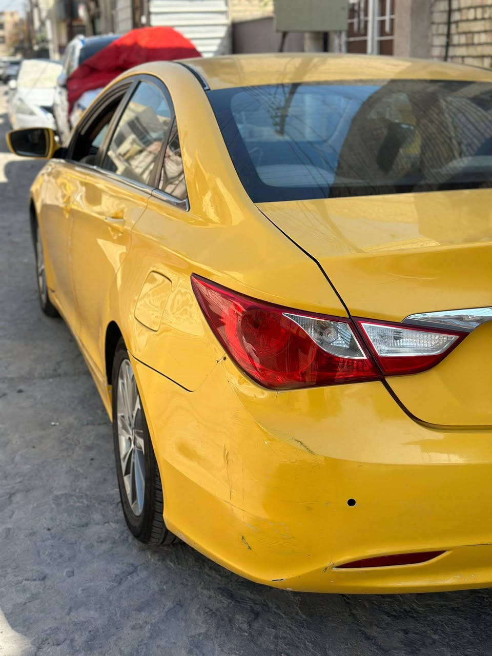 السلام عليكم
سوناتا وارد خليجي موديل٢٠١٥مكفولة 
مكينة٢٤٠٠
تحكم ستيرن جهتين
شاشة كبيرة
شفتات تحكم
مري شفط
كشن كهربائي
سيارة كاملة من الشارع للبيت والرقم بغداد و ب اسمي
الاستفسار الرقم
***********
