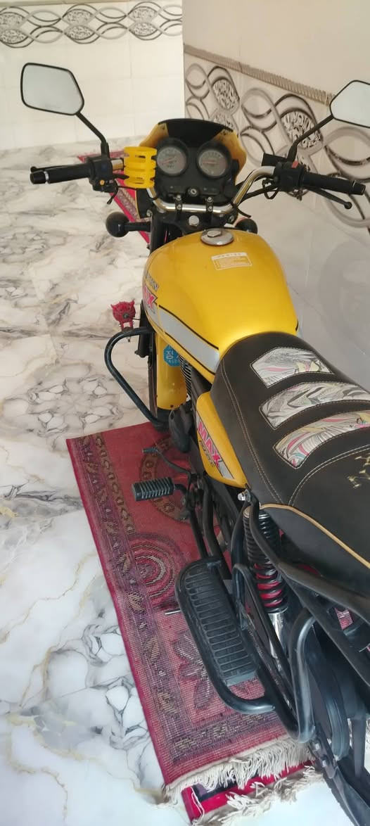 دراجه ديوان للبيع مكفوله موديل 22اوراق اصوليه السعر 1650مليون وستميه وخمسين المكان كوت المزاك لاستفسار اتصل ***********.
