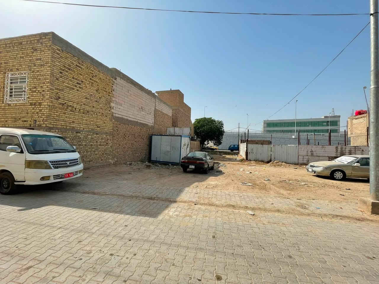 عرصه لبيع في محافظه النجف الاشرف مساحتها 342.5 متر في حي المكرمه 
صايره ع شارعين من الامام شارع 60 ومن الخلف شارع 20
لاستفسار الاتصال على الرقم 
***********
