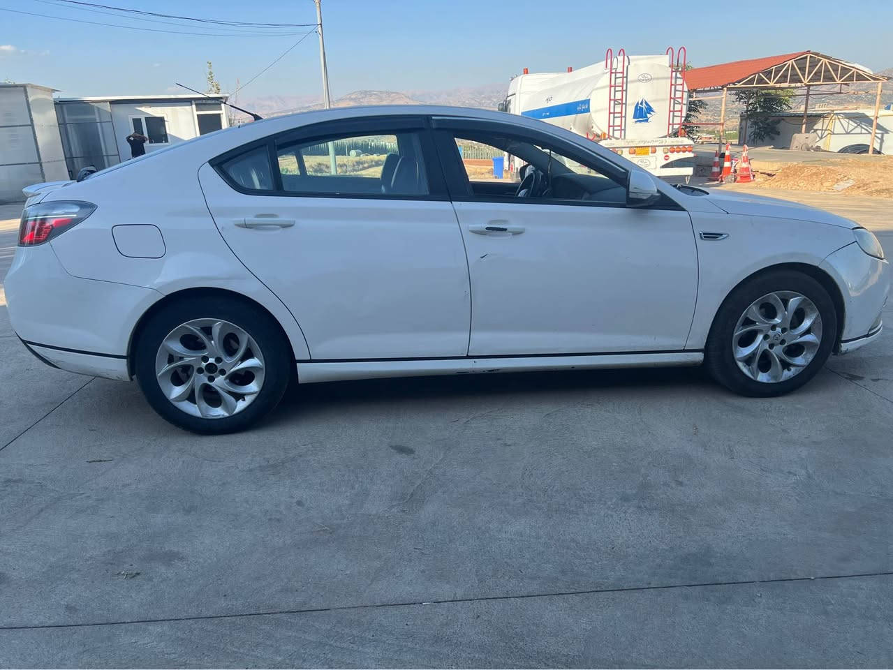 MG6 2014
مەکینە ١٨ تۆربۆ
گێڕ و مەکینە بە شەرت
کوشن جلد کارەبایی 
ئاوێنە کارەبایی
سڵاید
حساس 
بەسمە
تەبرید بە شەرت
فول مواسەفات
یەک پارچەی بۆیاخە
٦٨ و مەجال 
ڕەقەم *********** السليمانية, العراق
