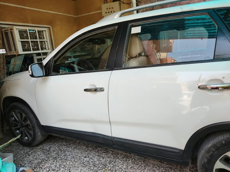 السلام عليكم سعر جداًاا مناسب سورنتو 2014 خليجي مرغوب مكينة  3600 السياره مكفوله من الصبغ والتبديل بيه طخات موضحه بالصور كير ومحرك وصدر خير من الله ما متواجد ع الفيس شراي اتصل وبيك خير وادلل ‭ ***********
