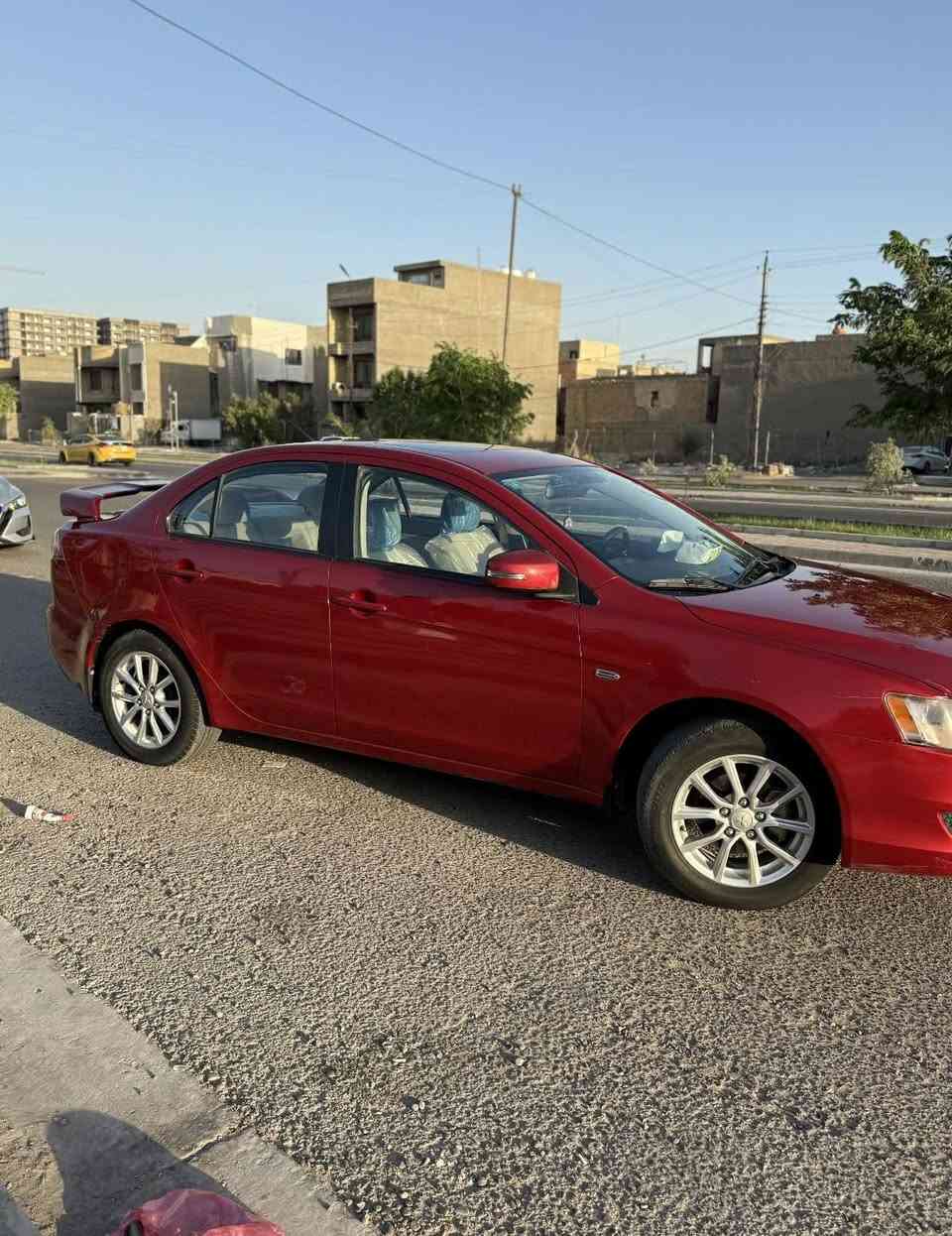 للبيع لانسر قرش EX خليجي ٢٠١٦
مكفول كير مكينة بدون ضربة فقط اصبع بارد بالبنيد وشخوط ورصعات صغيرة 
مواصفات معروفة فتحة سقف اشاير بالمري 
ماشية ١١٠ الف كيلو 
السنوية باسمي تنتهي 2029 تحويل مباشر
ومعمول الها عازل حراري وصوتي 
داش كام امامي وخلفي وداخلي 
السعر ١٠٧$ وبيها مجال 
للاستفسار ***********
