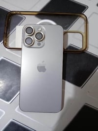 آيفون 15 برو ماكس • ٢٥٦ • بطارية ٨٤٪