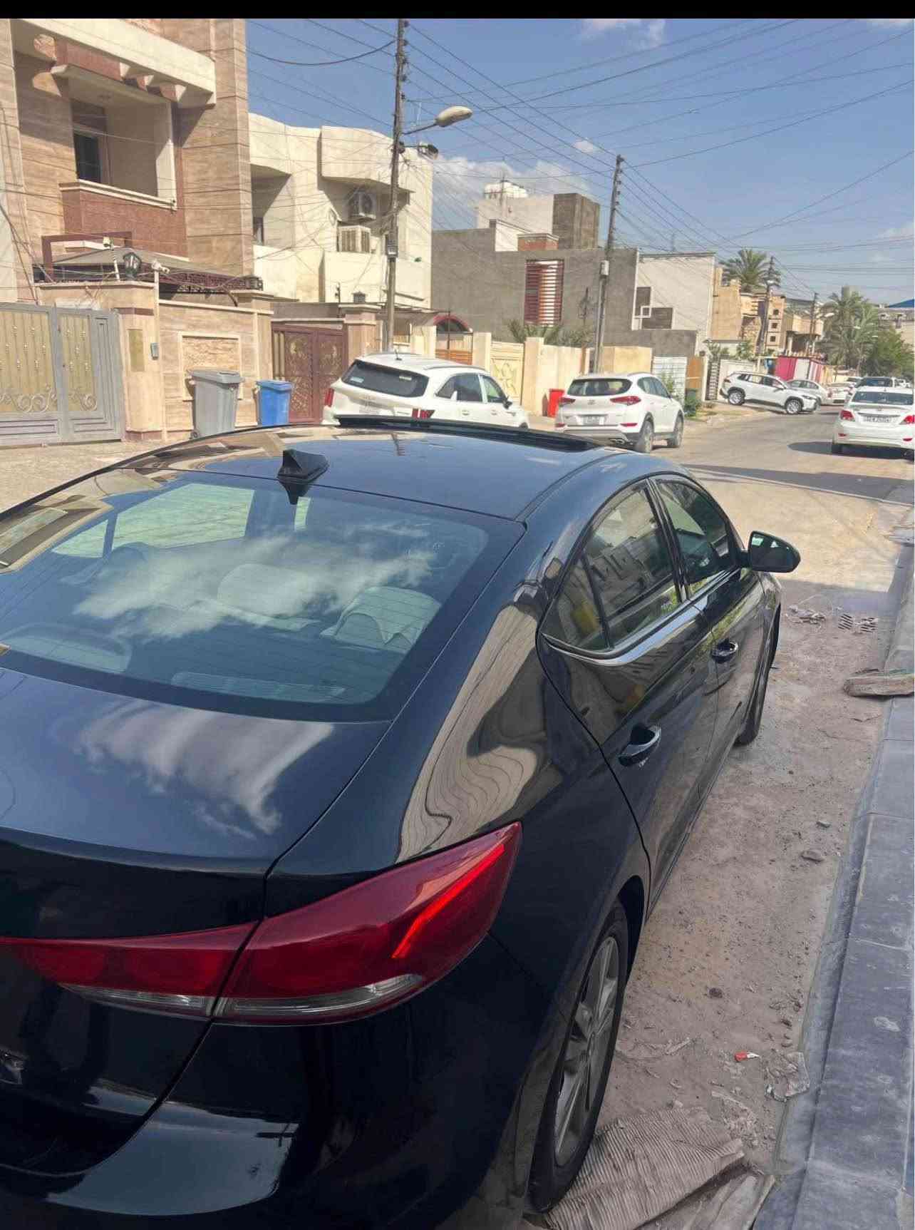 السلام عليكم للبيع النترا وارد امريكي 2018فول مواصفات لمتدد رقم بغداد بأسمي تحويل مباشر محرك 2000 دوش حادث جاملغ وبنيد صور الحادث منشوره السياره جاهزه من كلشي اي نقص مابيه السياره ماشيه 61 الف مايل مواصفات بصمه سلايت ويل كب كامره رادار  السعر 110 ورقه وبيه مجال حيل بسيط مكان السياره بغداد العامريه رقم تلفون *********** بغداد, العراق
