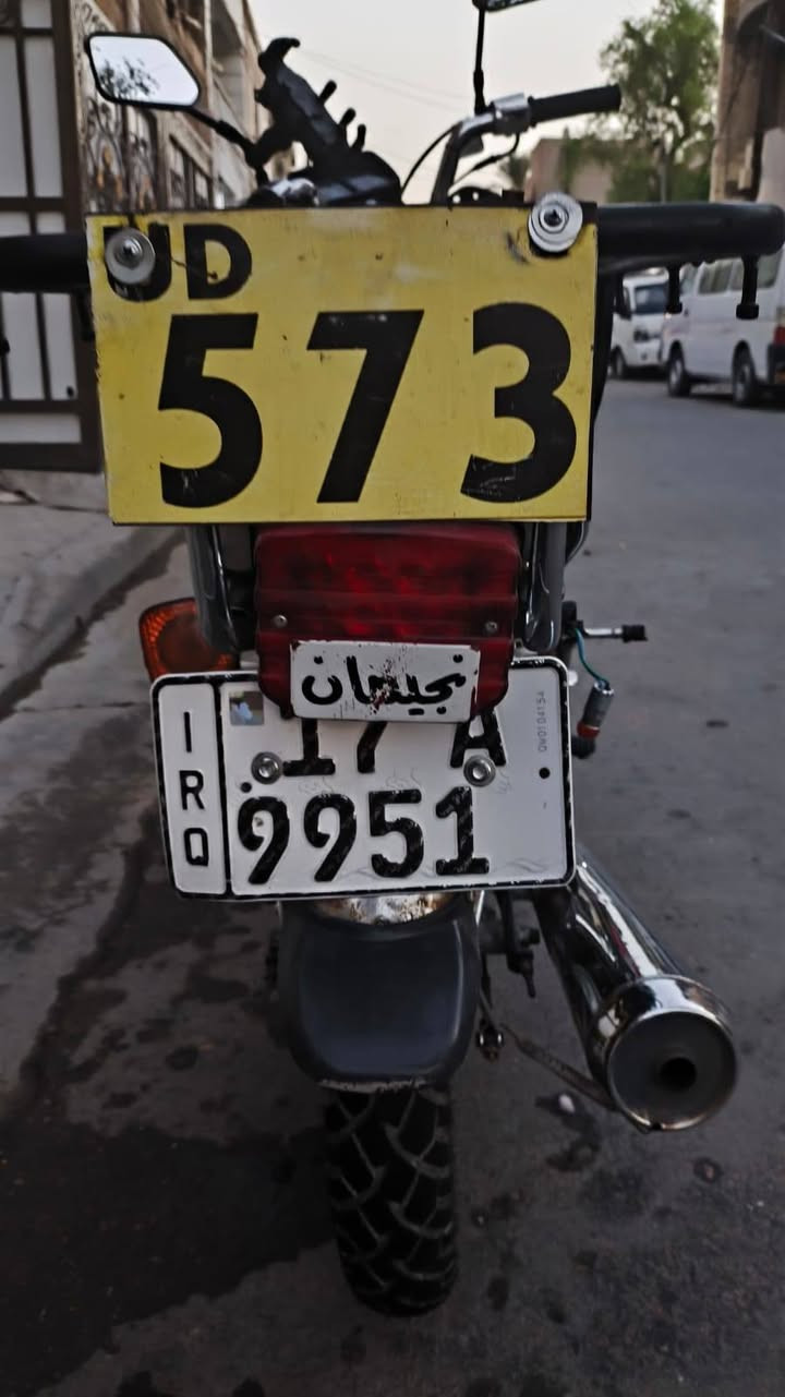 السلام عليكم نامه شلامجه للبيع دراجه كفاله عامه دراجه رقم مميز وسنويه باسمي شرط التحويل مشروع وطني تحويل وين ميعجبك موديل ٢١ طالعه ب٢٣  والنضافه الصور تحكم مكاني بغداد سعرها ١٧٥٠ وبيها مجال بسيط حك الجيه ***********
