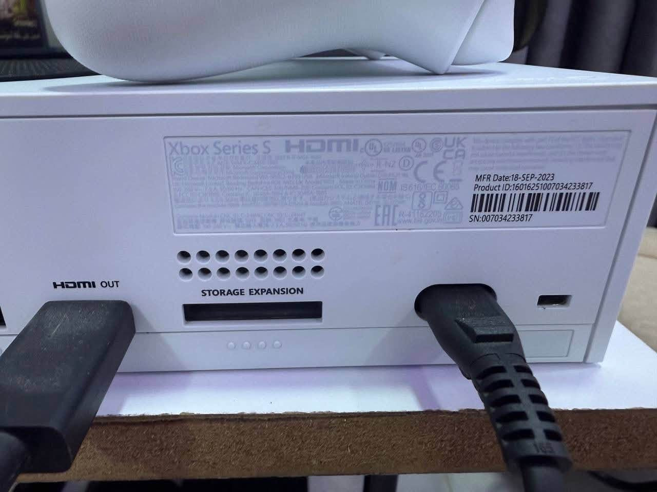 اكس بوكس سيريس اس نضافته 100‎%‎ ذاكره 512 + 2جوستك لون ابيض +  دركسون pxn v9 نضيف ميه بلميه  فره ونص وتكدر تسوي نص فره دوسات وكير ست نمر وشفتات ايضاً وكير عادي يوبي اس 1500  شركه ماكس ما 
جديد مستخدم مده شهر والكشن هوه والميزه كلهن ب 750 الف
تواصل على هذا الرقم ***********
