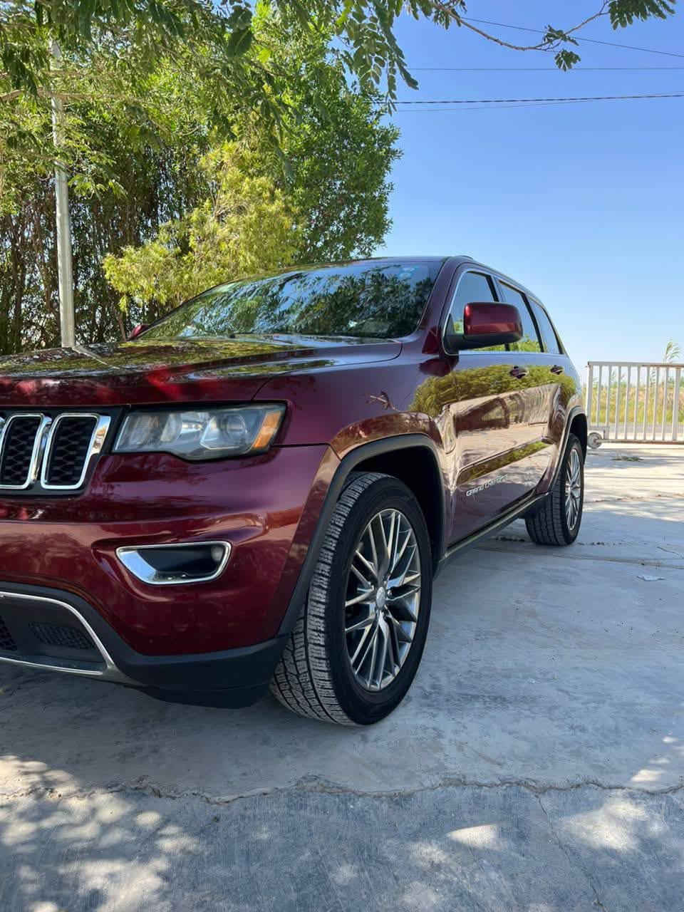 السلام عليكم جيب jeep 2016
2016 فول عدا الفتحه 1/1 
كلين تايتل ❓ كفاله عامه من كلشي كير مكينه السياره كلها 
السياره بسمي تحويل ثاني يوم ما ماشيه السياره شي قليل السياره مصروف عليها   
***********
رقم بغداد 
مكان السياره ديالى بعقوبه 
السعر :220 وبيها مجال
