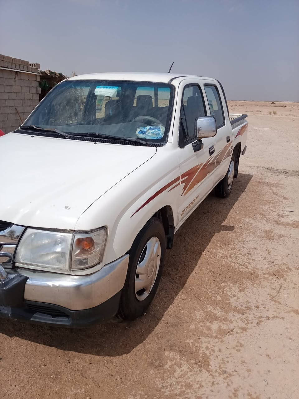 سلام عليكم سياره لبيع موديل 2002سياره مناسبه تفاصيل عله رقم***********
