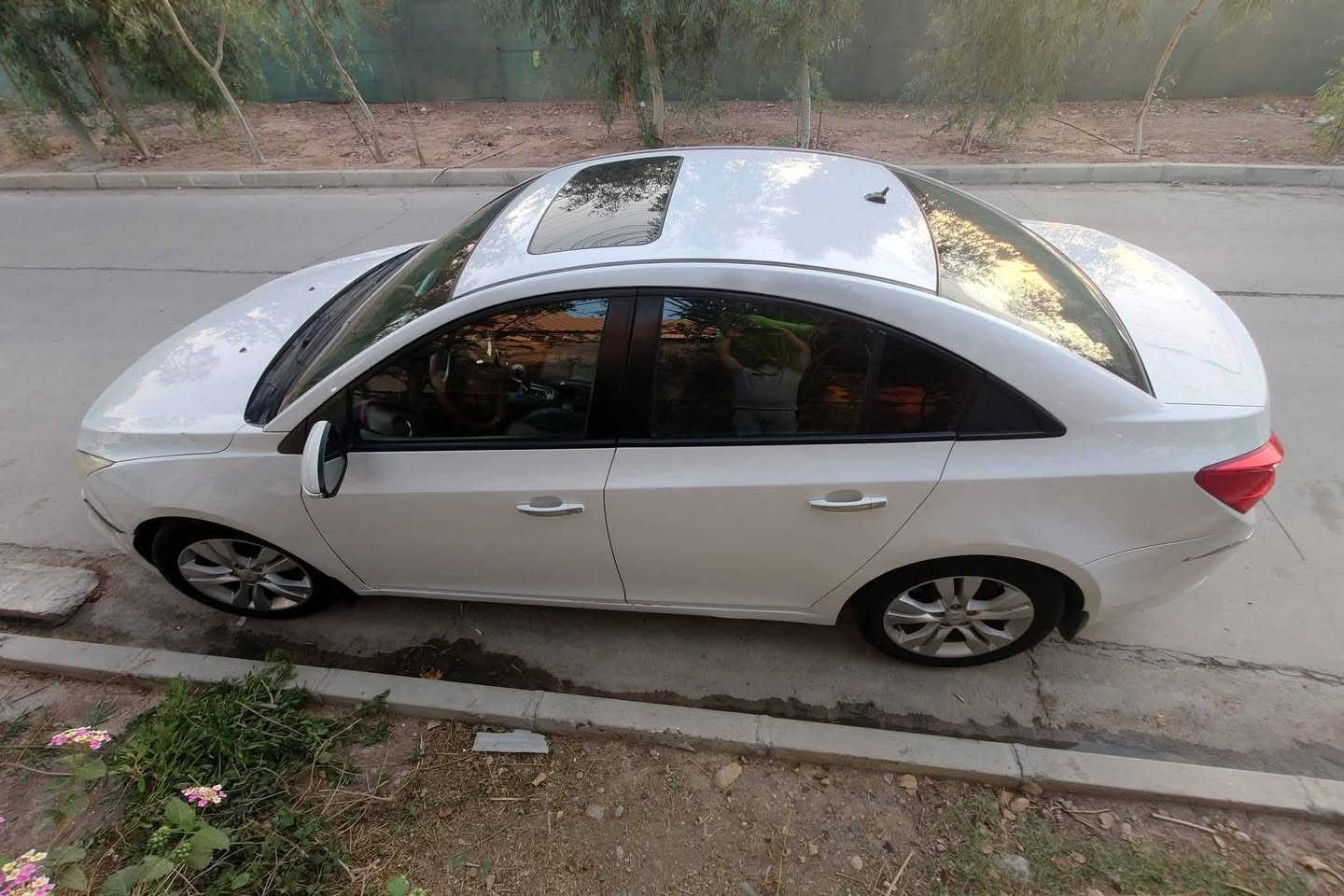 شوفرليت كروز خليجي 2016 LT لون أبيض
محرك 18  داخل قرميدي LT ماشية 85000 ميل

خمس بصمات و مفتاح احتياط

بيها  ٣ قطع صغار معدل عالبارد و نص چاملغ اليمين.. السيارة متعوب عليها 

تبريد ثلج هزتها خلصانة سنوية نافذة لغاية 2027

ماي أحمر زيتي دهن احسن نوعية بانزين محسن

سيارة مواصفات حساسات مساعد توقف تحكمات استيران بلوتوث ويل كبير

مرايه إشارة و نقاط عمياء محرك معمر

الرقم اربيل السعر  80 بيع أو مراوس

مكان السياره موصل

 

***********

***********
