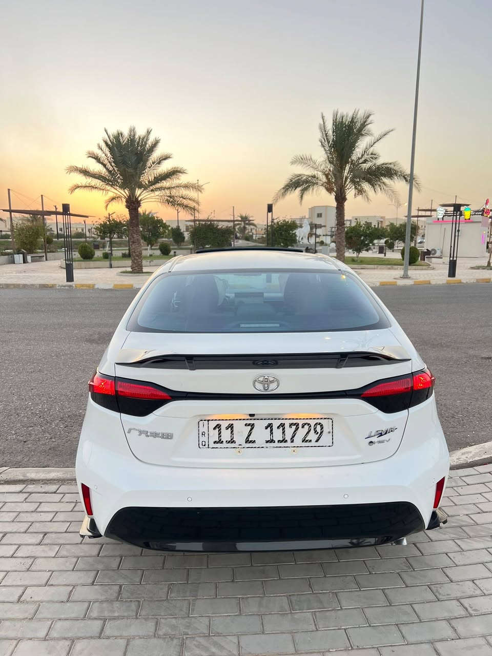 للبيع كورلا 2025
مكفوله كفاله عامه  
محرك 18000  هجين (Hybrid) هايبرد وبانزين - اقتصادي جداً في استهلاك الوقود.
/شاشه جبيره
/كامره دواره
/بصمه تشغيل وابواب
/ بصمات عدد 2
/سلايت 
/كار بلي 
/تحكمات ستيرن 
/تبريد قطعتين 
/اوتو هولد 
/سايد بريك اوتو
/بك لايت لد 
/ لايت LED
/ زارع انارة داخلية محيطيه دشبول وارضيات وابواب 
/حساسات امامية وخلفية شركة 
/ارضيات تويتا الاصلية 
/منفد شحن امامي وخلفي 
/سبويلر خلفي رياضي (جناح)+ارضي
ثلاث انظمة قيادة 
سيارة نظيفة ومال بيت وتحويل ثاني يوم 
 السعر 158 وبيها مجال 
للاستفسار الاتصال 
***********
