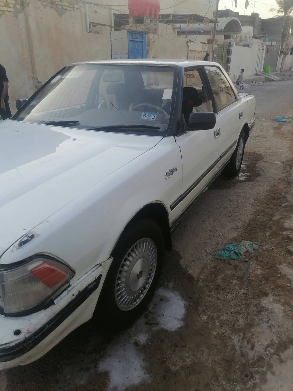 سلام عليكم سياره سيدانه هارتوب للمراوس سياره خير من الله رقم ميسان موديل 89 بيهه وكاله عامه الرقم ***********
