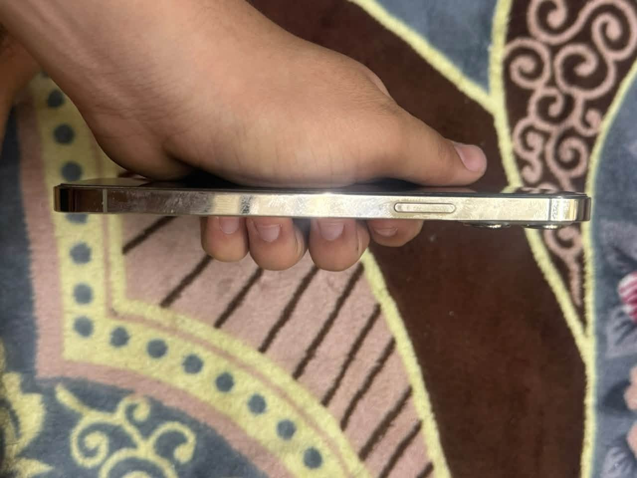 آيفون ١٢ برو ماكس • ذاكرة ٢٥٦ • بطارية ٧٣٪