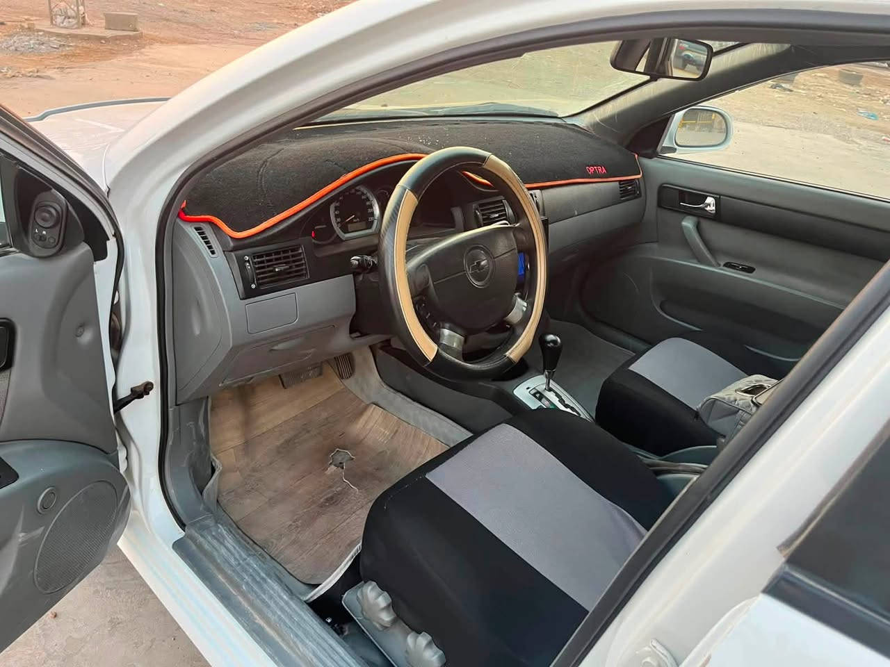🔥🔥 للبيع — أوبترا 2013 🔥🔥
🚘 Chevrolet Optra 2013
✨ سيارة جاهزة للاستخدام وعلى أتمّ الاستعداد
⚙️ كير أوتوماتيك
🎨 كفالة من الصبغ
❄️ تبريد ثلج
🏠 سيارة مال بيت، استخدام شخصي

💰 السعر: 93 ورقة فقط
📍 الموقع: بغداد — بسماية

📞 للاستفسار والتواصل:
***********
