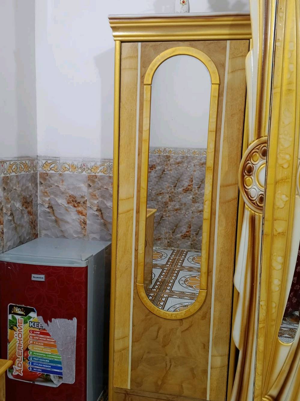سلام عليكم غرفة نوم كاملة مكملة قطع الغرفة كاملة مابيهة نقص وبعدهي نضيفة بشكل كربلاء المقدسة الجاير السعر 650