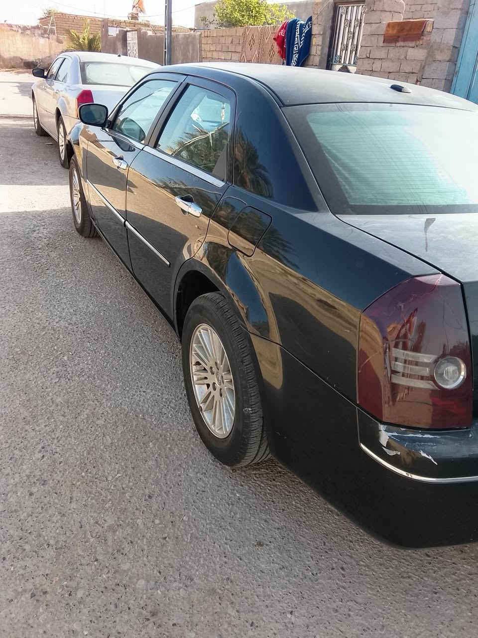 سلام عليكم من رخصت مدير الكروب اوبامه 10اصل مكينه كير شرط جدد حداده سياره كفاله عامه الك سونار وين ميعجبك رقم اربيل بيع فقط سعر 115وبيها مجال مكان ميسان ***********
