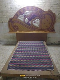 غرفه اخشاب • سرير