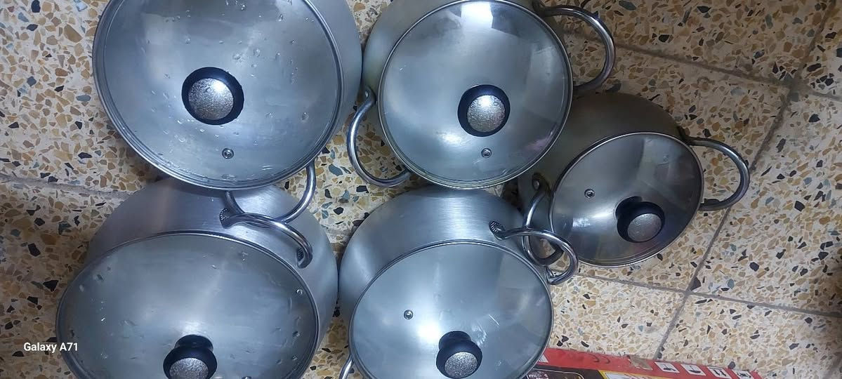 للبيع ٤ بنكات ب ٥٠ وسيت جدورة كاسيو ٥ جدورة مع ٥ قبقات ب ٥٠ وبيهن مجال للشراي مكاني طوبجي اتصل *********** بي واتساب
