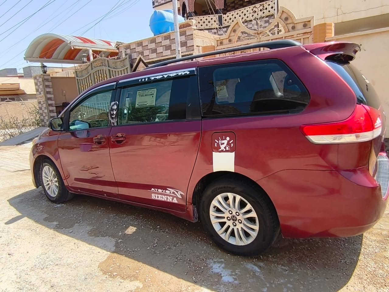 للبيع تويوتا سينا ٢٠١٢ فول مواصفات رقم بغداد باسمي دخول شبه كلين وبالعراق باب السايق وسلايت بدون صبغ تبديل نفس اللون السعر 145 وبيهه مجال للاتصال ***********
