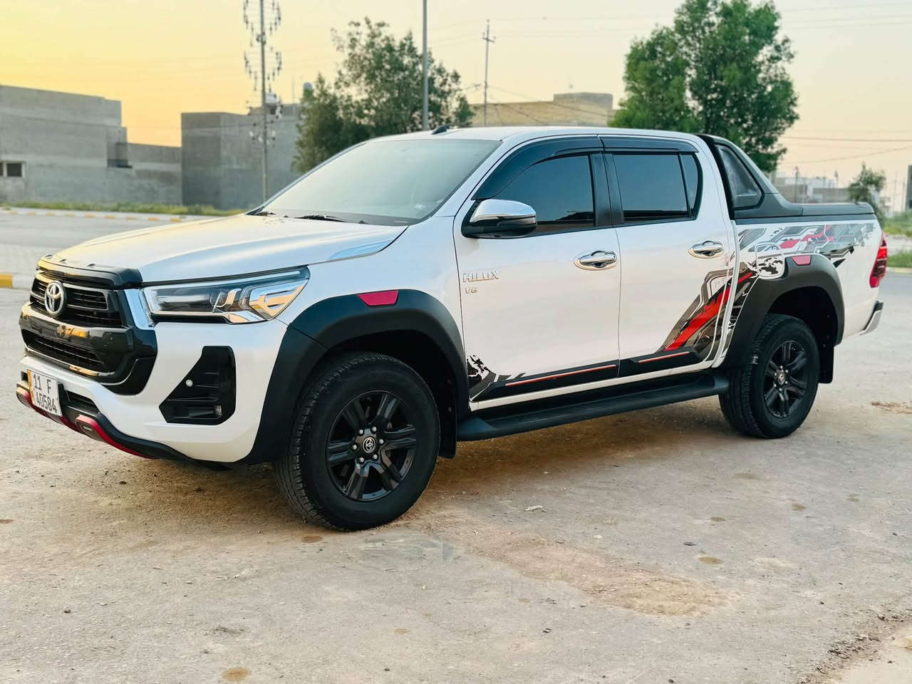 هايلوكس • ٢٠٢٤ • رقم بغداد