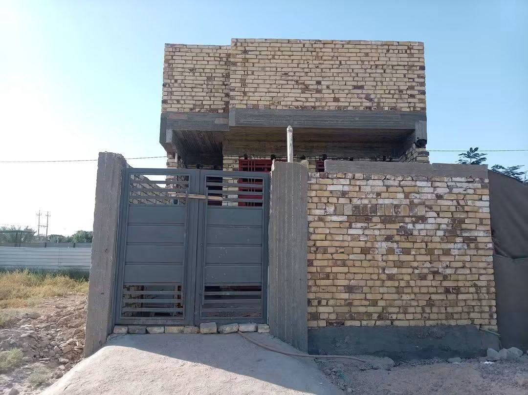 السلام عليكم يوجد مشتمل للبيع ورديه خارج نقص جص وبورك وارضيه السعر ٥٥ رقم الموبايل ***********
