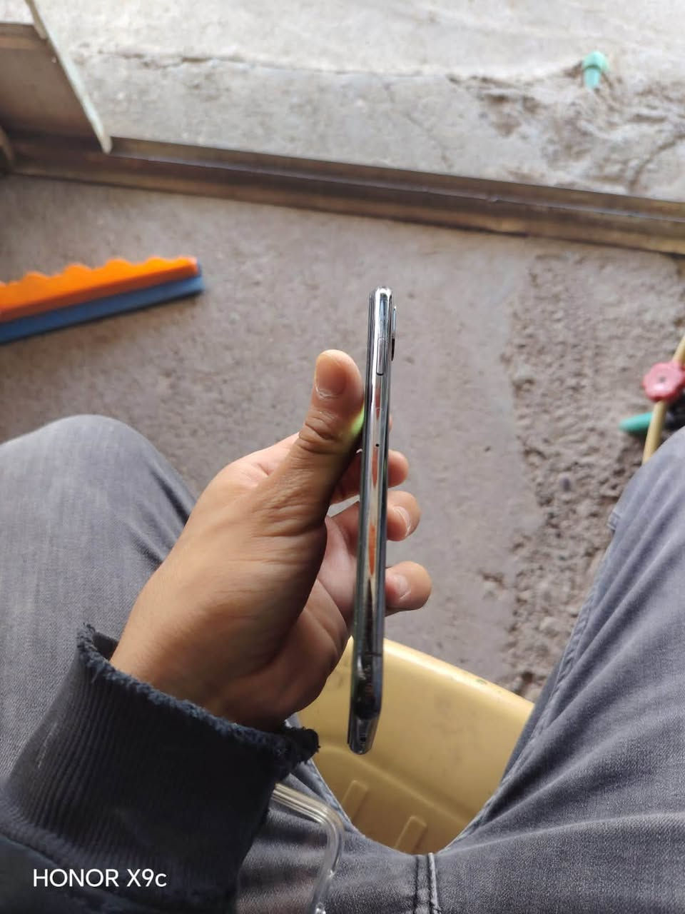 اكس ماكس للبيع او مرواس ويا ايفون ١١برو ماكس
مبدال بي بس ضهر و بال شاشة بي هده الخاط  
الذكير ٢٥٦
البطارية ٧٧ بلادي 
فيس إيدي شغال 
تاك مو دبل 
نمودج M
السعر ٢١٠ بي مجال 
مكاني موصل ساد بعويزه 
الارقم ***********
