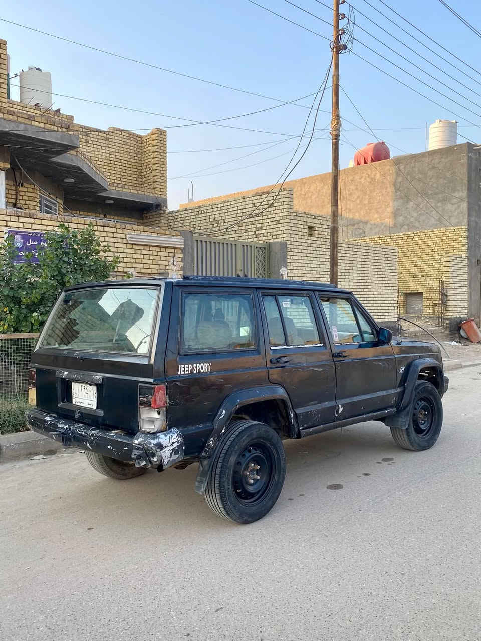شيروكي 1993 • رقم واسط • محرك 2500