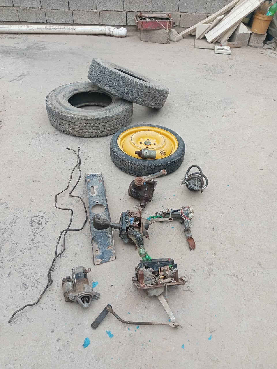 واز • قطع غيار
