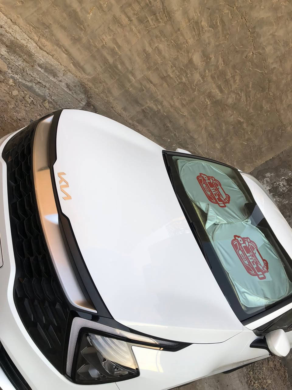 السلام عليك للبيع كيا سبورتج مديل ٢٠٢٣ وارد خليجي السيارة مكفولة مواصفات نصف فول يعني شفتات ستيرن تحكم جهتين مري شفط كهرباء هند بريك بصمه مود قياده ثلاث وضعيات وبعد مواصفات اخرى السعر ١٩٨ ورقه مكان السياره بغداد حي البنوك السياره شركة نم للاستفسار الاتصال على الرقم بي واتساب ***********
