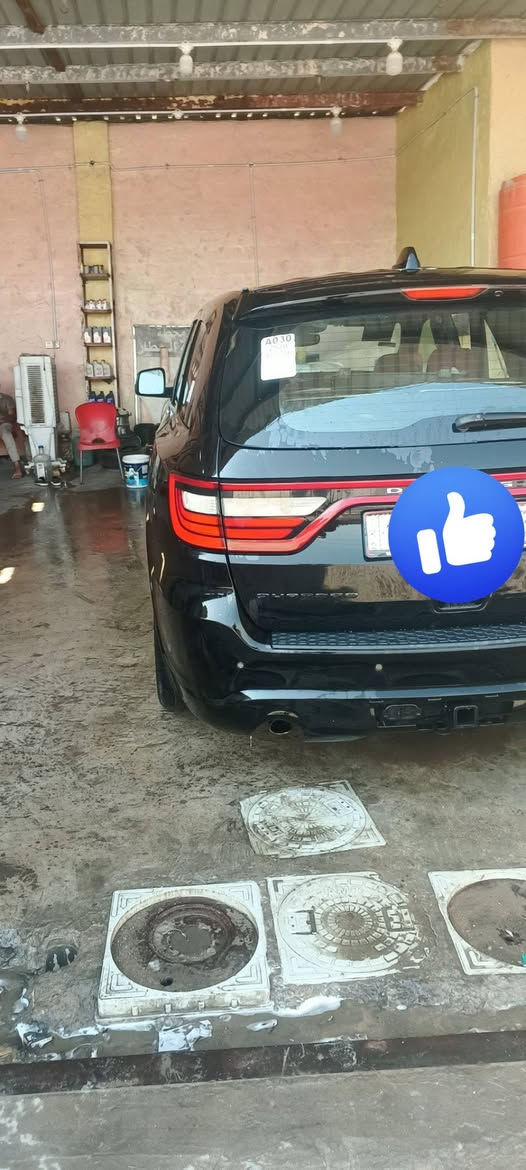 دورنكو 18 امريكي
فئة sxt  لون اسود حادثها مرفق بالصور ماشيه 190كيلو  كير محرك كشر كفاله مبدل بيها بساتم 14 انسى الادوانز 
رقمها بغداد باسمي السعر 175 وبيها مجال قليل حك الجيه  مكاني نجف داخل النجف 
تواصل ***********
