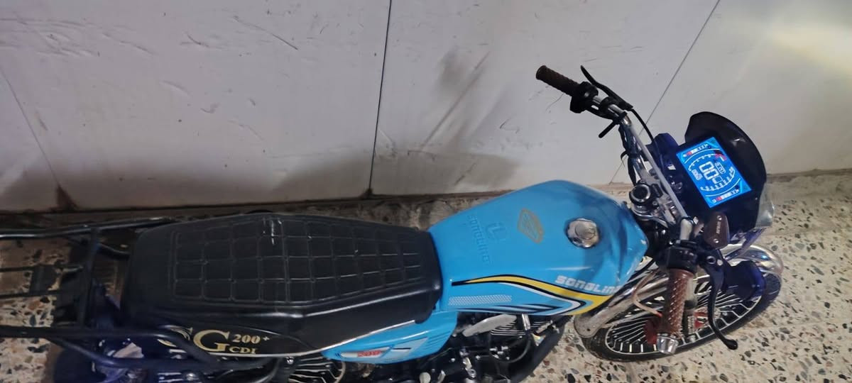 سلام عليكم درجة خسمه كير موديل2026 مكينه 200 درجة كله شغاله سعر 850وبيها مجال بصيط مكاني بغداد مدينه الصدر رقمي *********** خاص ما رد فقط واتساب او نتصال
