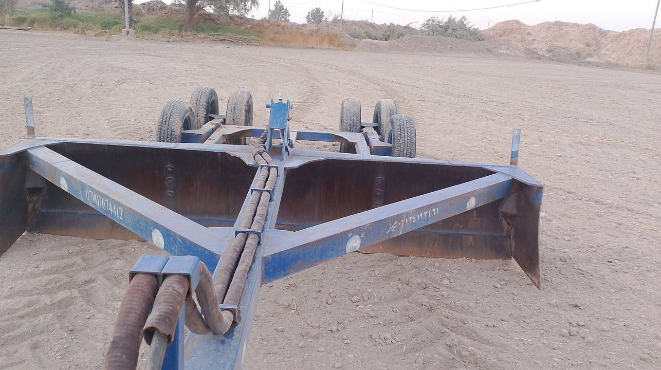 معدلان للبيع ثلاثه متر ونص ***********
