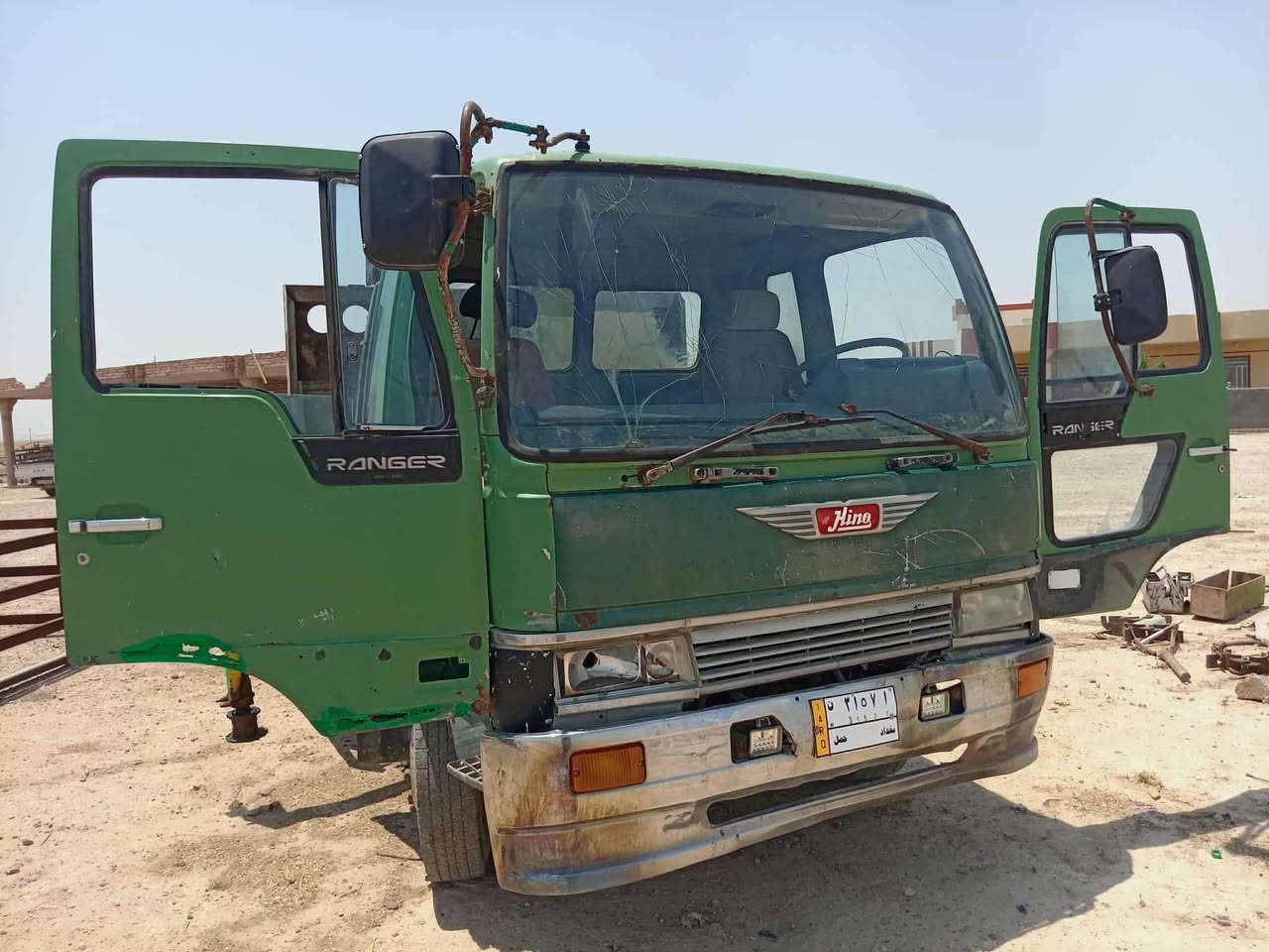 واسط. كوت
السلام كرين للبيع موديل 90

ابيع كوم حديد كله شغال 
***********
السعر ٦٠ قفل
