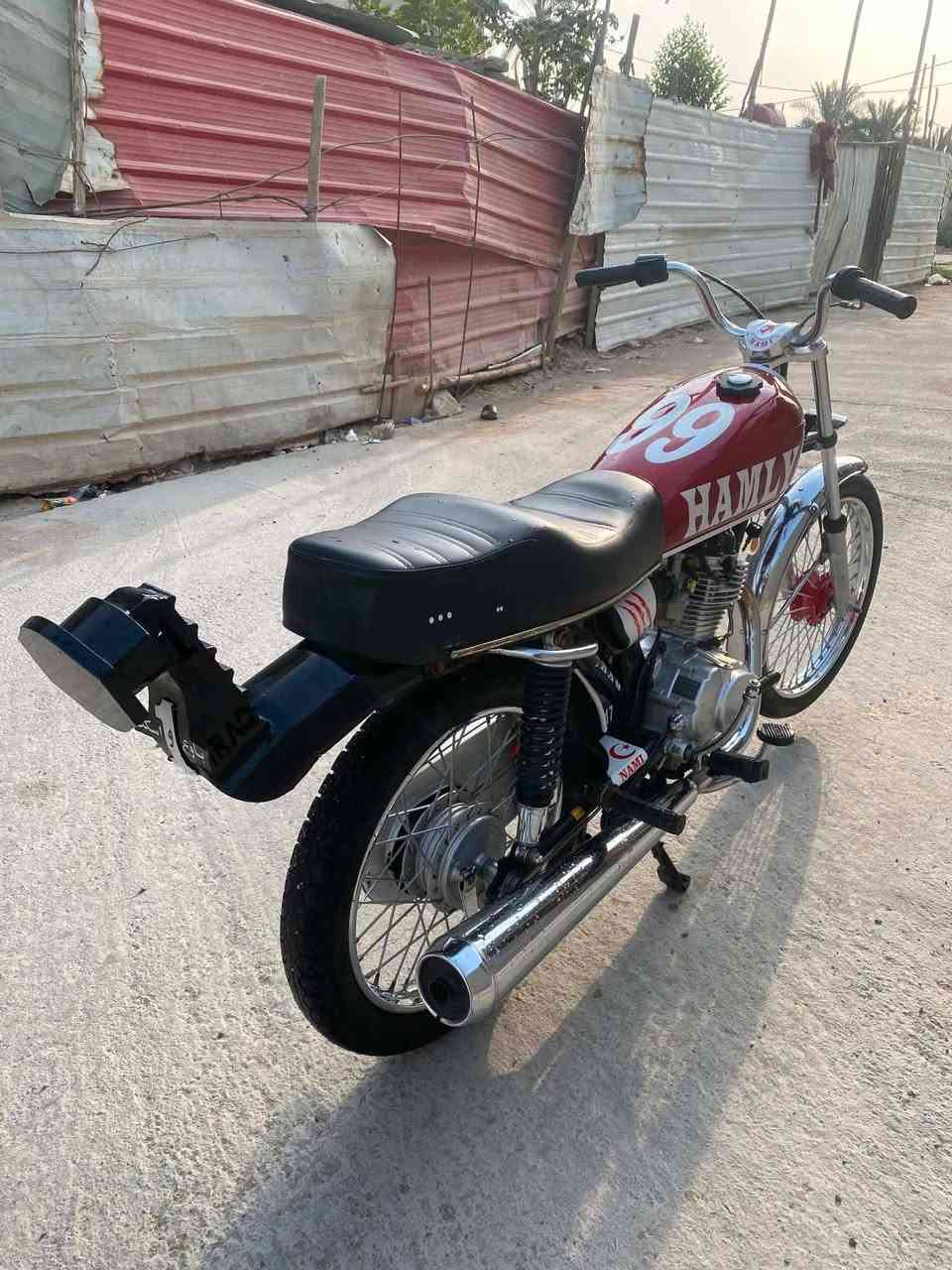 السلام عليكم دراجه للبيع سيجي نامه.شاصي نامه شلامجه موديل 20 اوراق اصولي وكيل البصره بوجهك للترقيم تعمير 26 مكان قضاء الجبايش سعر خاص واتساب موجود الشراي بخدمته رقم***********☎👉
