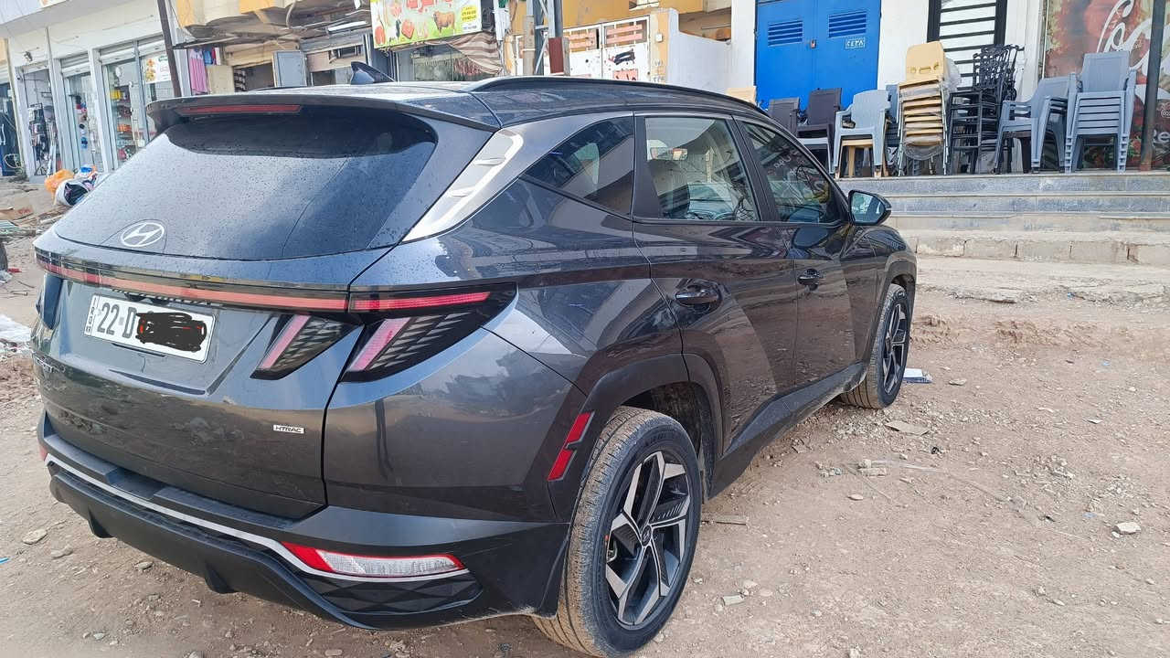 توكسن 23 لون نفطي بيها شويا من الجاملغ وشويه من الباب صبغ
فول معدا الفتحه
مكينه 2500
رادار 360
تحديد مسار
كروز سرعه
تحكمات سترين
نقطه عمياء 
اشارة بالمري
مانع تصادم 
اوتو ستوب
صندوق كهرباء 
مواصفات معروفه 
ويل 18
دفع رباعي
ماشيه 63 الف كيلو متر
 السعر 175 
السيارة جاهزة من كل النواحي
***********
***********

نص مكتوب في الصور:
- 1 / 12
- 1:1
- هيونداي توسان 2023، سيل
- 5NMJBCAE5PH256381
- 0-37204875
- IAAI
- لوس أنجلوس (كاليفورنيا)، البدء
- بورتلاند (أوريغون)، دفاع
- تأمين مجموعة ستيت فارم، صالح
- شهادة إنقاذ (كاليفورنيا)، ورقة البيع
- 1 سجل المبيعات
- BidCars
- 10 صور
- 360 درجة
- فيديو
- 3 / 12 1:1 هيونداي توسان 2023، سيّل 5NMJBCAE5PH256381 0-37204875 IAAI لوس أنجلوس (كاليفورنيا) / حي ( بورتلاند (أوريغون) / دواء تأمين مجموعة ستيت فارم / باغ شهادة إنقاذ (كاليفورنيا) / ورقة البيع سجل المبيعات 1 < > BidCars 360 درجة 360 فيديو 10 صور
- هيونداي توسان 2023، سبيل
- IAAÎ
- لوس أنجلوس (كاليفورنيا)
- بورتلاند (أوريغون)
- تأمين مجموعة ستيت فارم
- شهادة إنقاذ (كاليفورنيا)