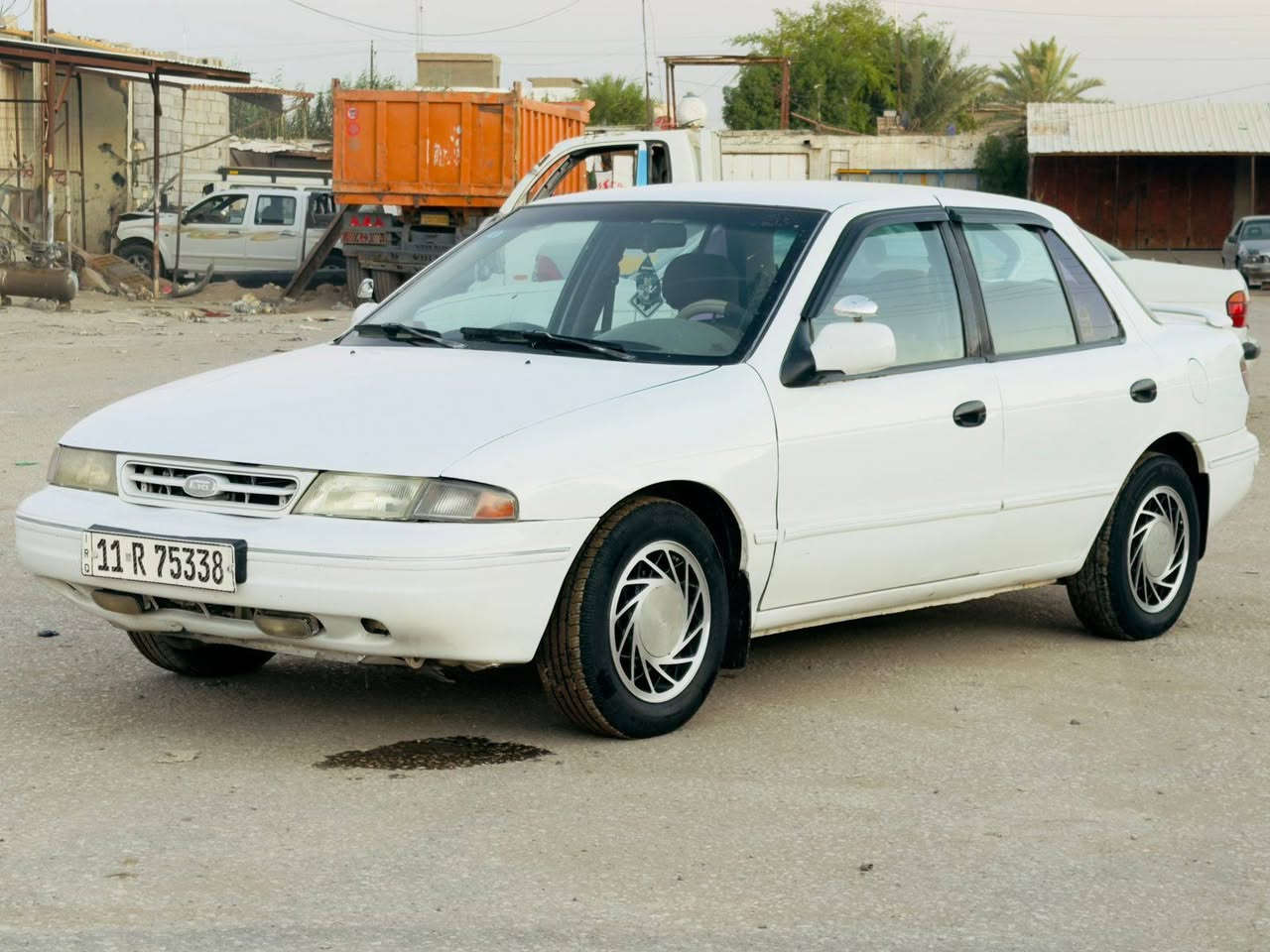 يالله.. السلام عليكم
كيا سيفيا موديل 93 
رقم بغداد انكيليز  باسمنا 
كير محرك مكفولات دوخل كلش حلوات ع الشركه 
السياره حلوه ومال جناي 
مكان بابل جبلة 
‏‪***********‬‏ 
اتصل وتدلل
