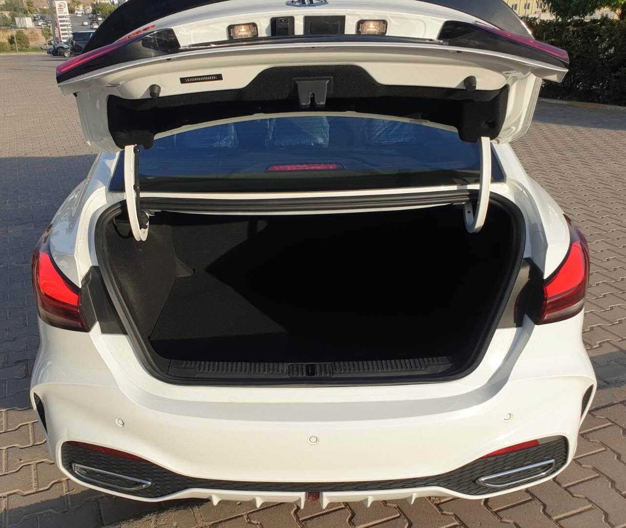 Mg gt 2025 
سەیارەکە کامل جوانکاری بۆکراوە 
بێ بۆیاخەو بێ ساردە 
٣٢ هەزار ڕۆشتووە 
نرخ : ١٢٢ وەرەقە و معامەلە
*********** السليمانية, العراق
