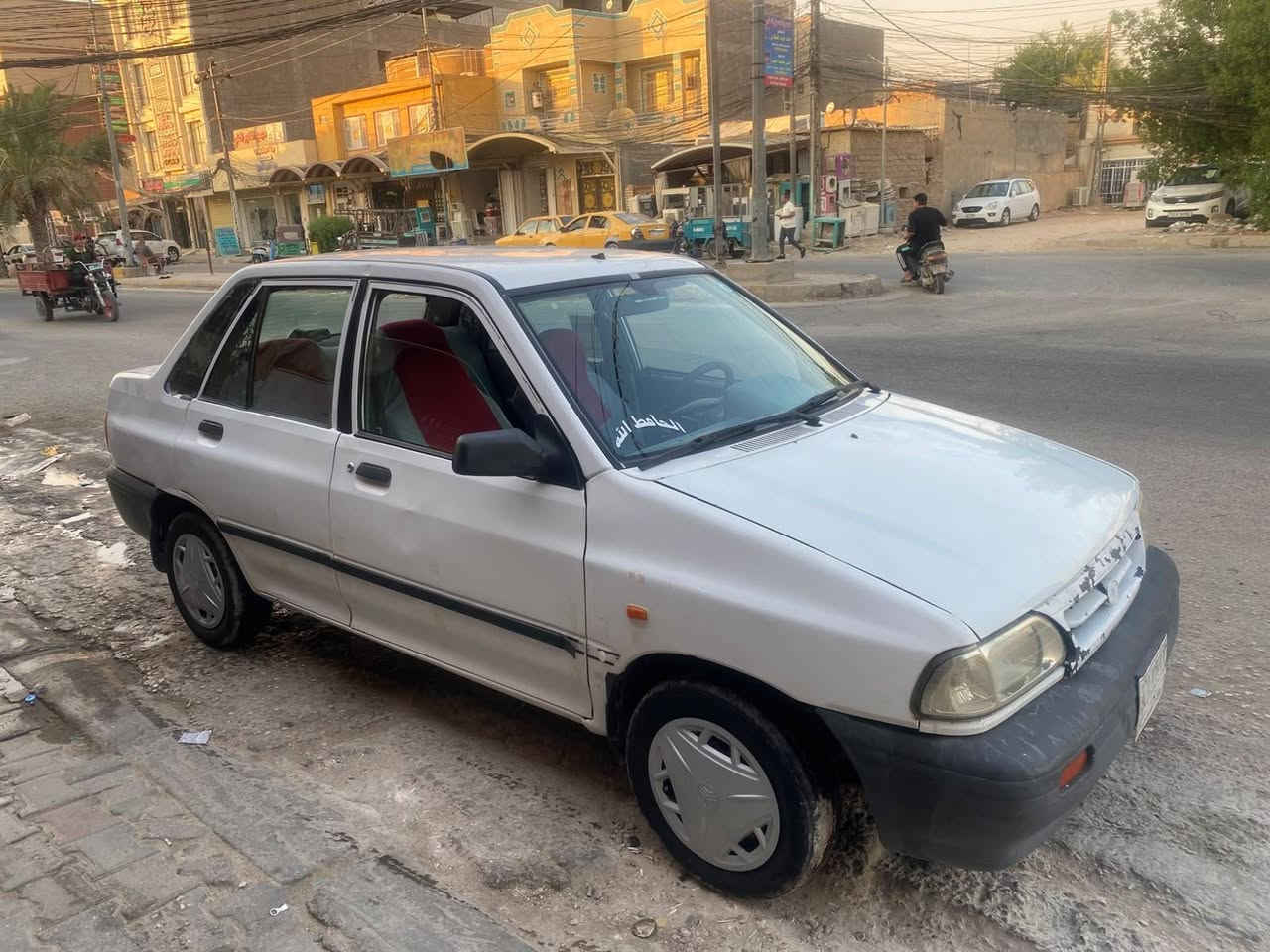 سلام عليكم سايبه موديل ٢٠١١ مكينه وكير مكفولات حداديه جيده تخم تاير رقم بابل مشروع وطني سنويه ال ٢٩ هزه جديده شواصي مكفولات جاهزه سياره مكان كربلاء ااتصل *********** السعر ٢٦
