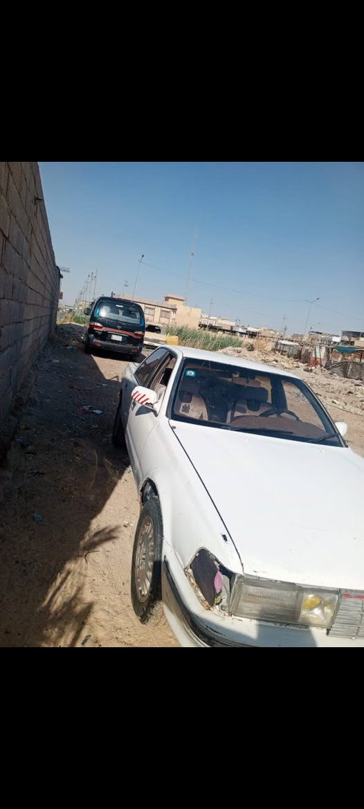 السلام عليكم كرسته للبيع فقط رقم انكليزي العنوان البصره مكفوله كص والنقل مكينه كير ونجي *********** العنوان ٥ ميل

نص مكتوب في الصور:
- حسون قبل ٥١ دقيقة