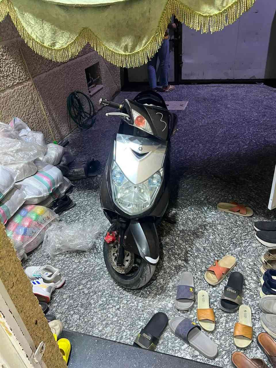 سكنس للبيع مكفولة كفالة عامة سعر 750 وبيهة مجال ***********
