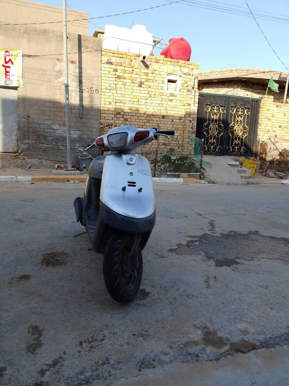 جزعره للبيع مجفته قبل شهر وكابريتر ستوني شادلها دراجه حلو وشلعتها تخبل عارضها 175وبيه مال حك جيه ***********واساب عندي

