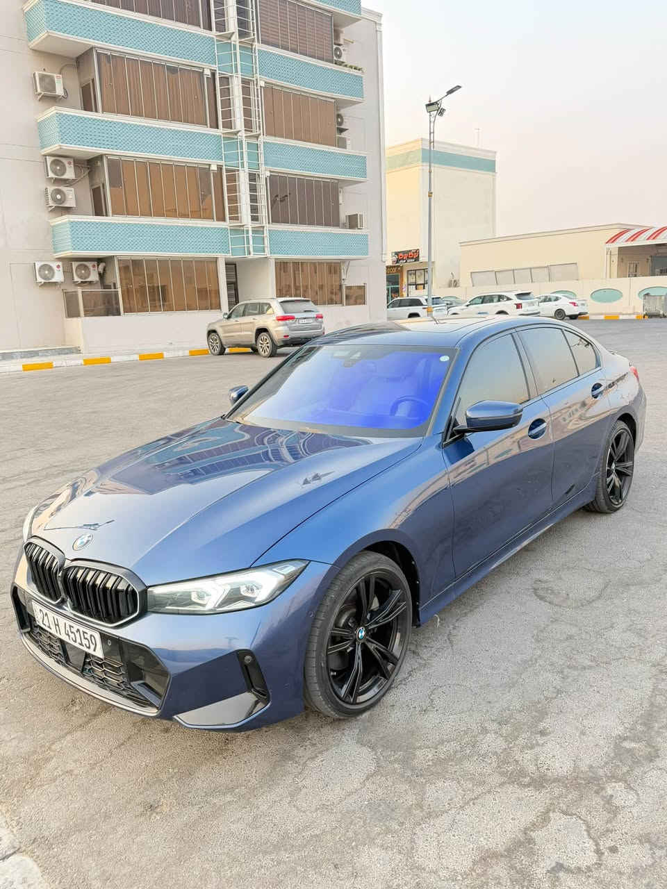 بي ام 330i • ٢٠٢٣ • فول مواصفات