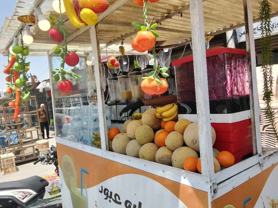 ميز عصائر ويرهم مال لبلبي وكلشي يرهم ابيع ميز وغراض كامله مال عصائر 4خلاطات وشلال 2مال زبيب ونومي بصره كلشي كامل كبل تفتح على باب الله مكاني بغداد لحسينيه رقم الموبايل فقط وتساب *********** بغداد, العراق
