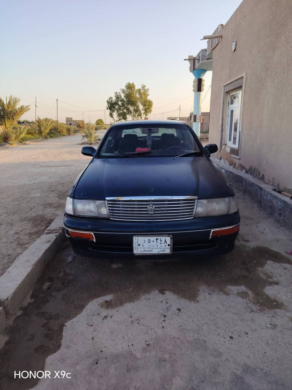 سلام عليكم البيع كرون موديل ١٩٩٣ المكان السماوه ***********  السعر ٥٠ وبيه مجال
