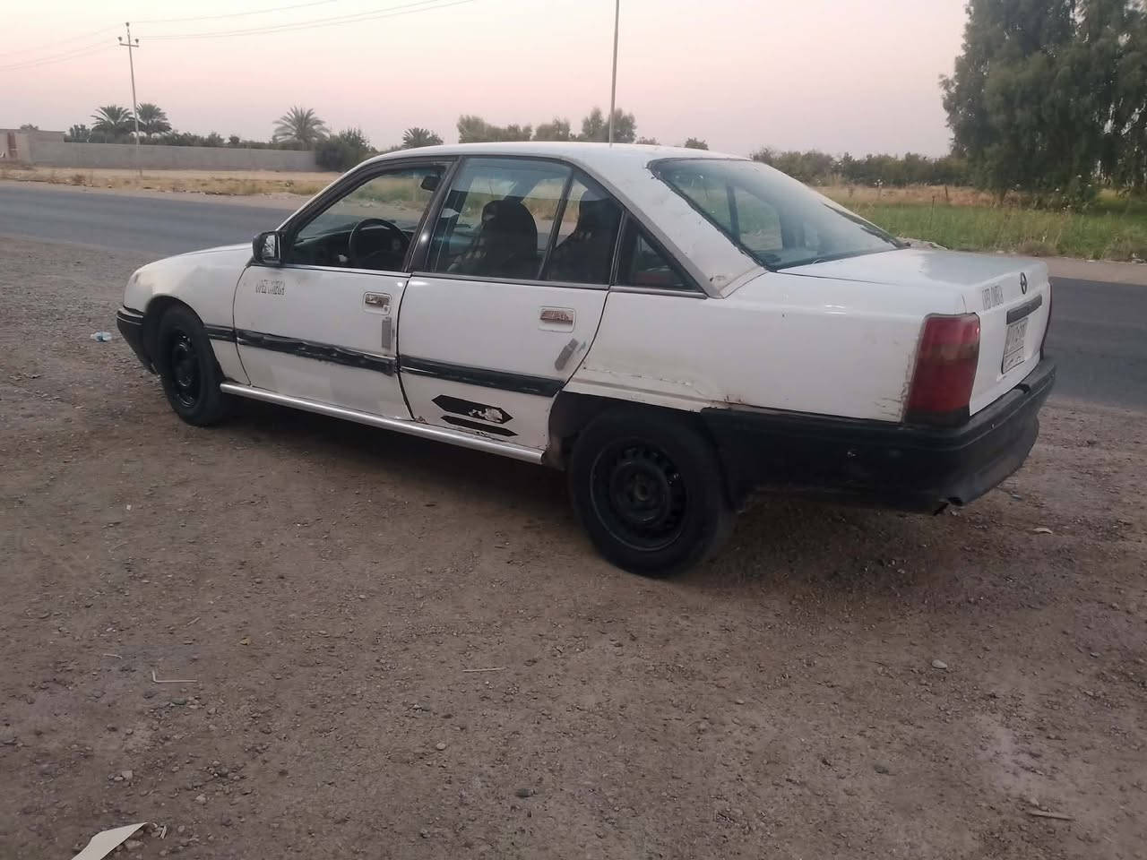 سلام عليكم  اوبل اوميكا موديل 90 سنويته لحد2028 بشرط تحويل ابشرط محركه وگير شلعته فول فول  بشرط كهربايات شغال  گيجات شغال كيلو متر رون حماوه كله بشرط شغال جوا بدون خياس  تايرات جديد صدر جديد بشرط كلشي يعني تجي تفحصه دواخله نضيف محركه لوك فول نشط سعره 20 بي مجال للطيبين شراي يتصل  مكاني خانقين ميخاس***********
