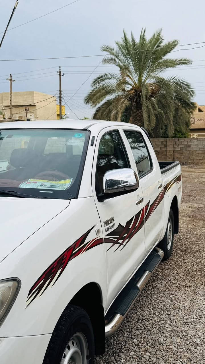هايلوكس • ٢٠١١ • رقم ميسان