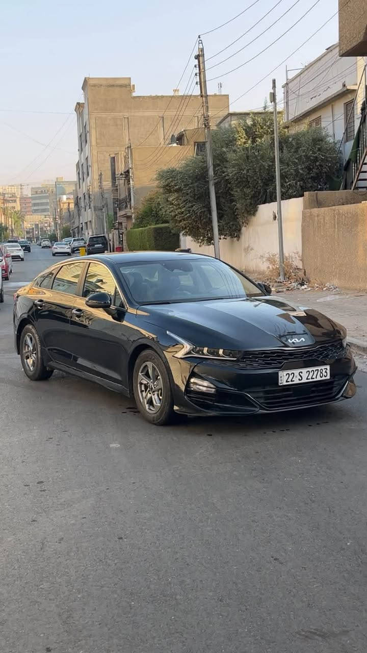 السلام عليكم
كي فايف K5 للبيع موديل 2023 
وارد امريكي حادث بسيط 
اللون اسود ملكي
محرك وكير على وضع الشركة بلاديه 
كهربائات وصدر بشرط 100‎%‎
مكينه 1600 تيربو [ تستقبل اي بانزين ] 
وكيرها AT بلادي 
السياره ماشيه 32 فقط 
الموصفات 
- بصمه 
- 4 انضمه قياده 
- سايد بريك بصمه
- اوتو هولد
- حساسات + رادارات بكل مكان
- تحديد مسار + كروز سرعه 
- نقط عمياء 
- شاشه تدعم كاربلي 
- كامره دواره مع رادار خلفي 
- ترحيب عند الاقتراب 
- تشغيل عن بعد 
والباقي المواصفات …. 
حادث السياره ( بنيد فقط ) وبلعراق جاملغ خلفي فقط يعني قطعتين بيها 
[ بدون اي دواخل ]
رقم اربيل الجديد [ هزه سنويه رقم ] كله جديد 
السياره باسمي تحويل او وكاله 
السعر 135 وبيها مجال
الرقم *********** + واتساب
