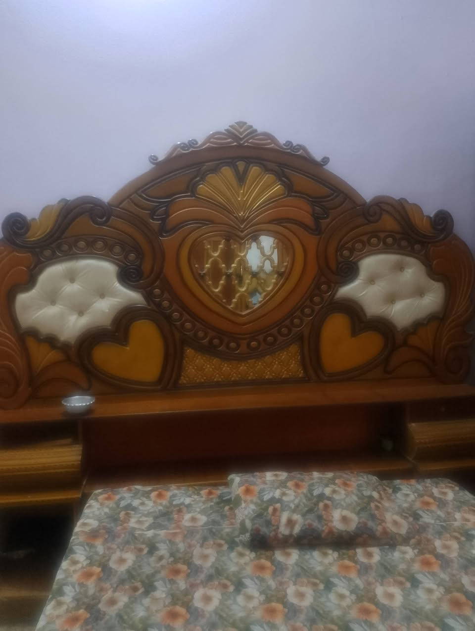 غرفة نوم • ام ست بوب • بعقوبة الرحمة