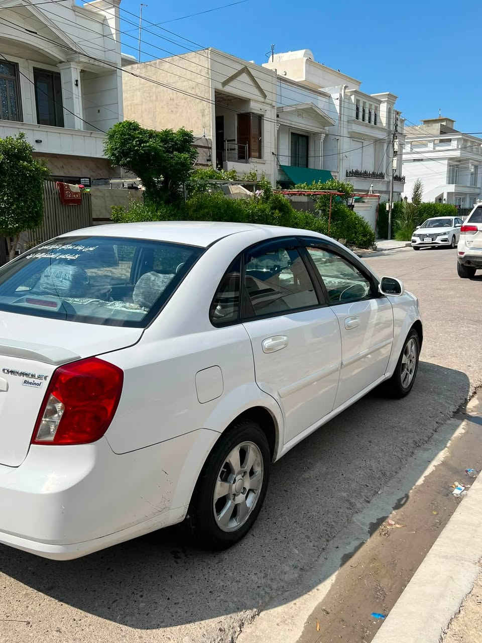 ئۆپترا ٢٠٠٩ سەنەوی نوێ بە ناوی خۆمە
٣ پارجە سبوخ 
٧٠ و معامەلە
هەولير
Whatsapp 
***********
