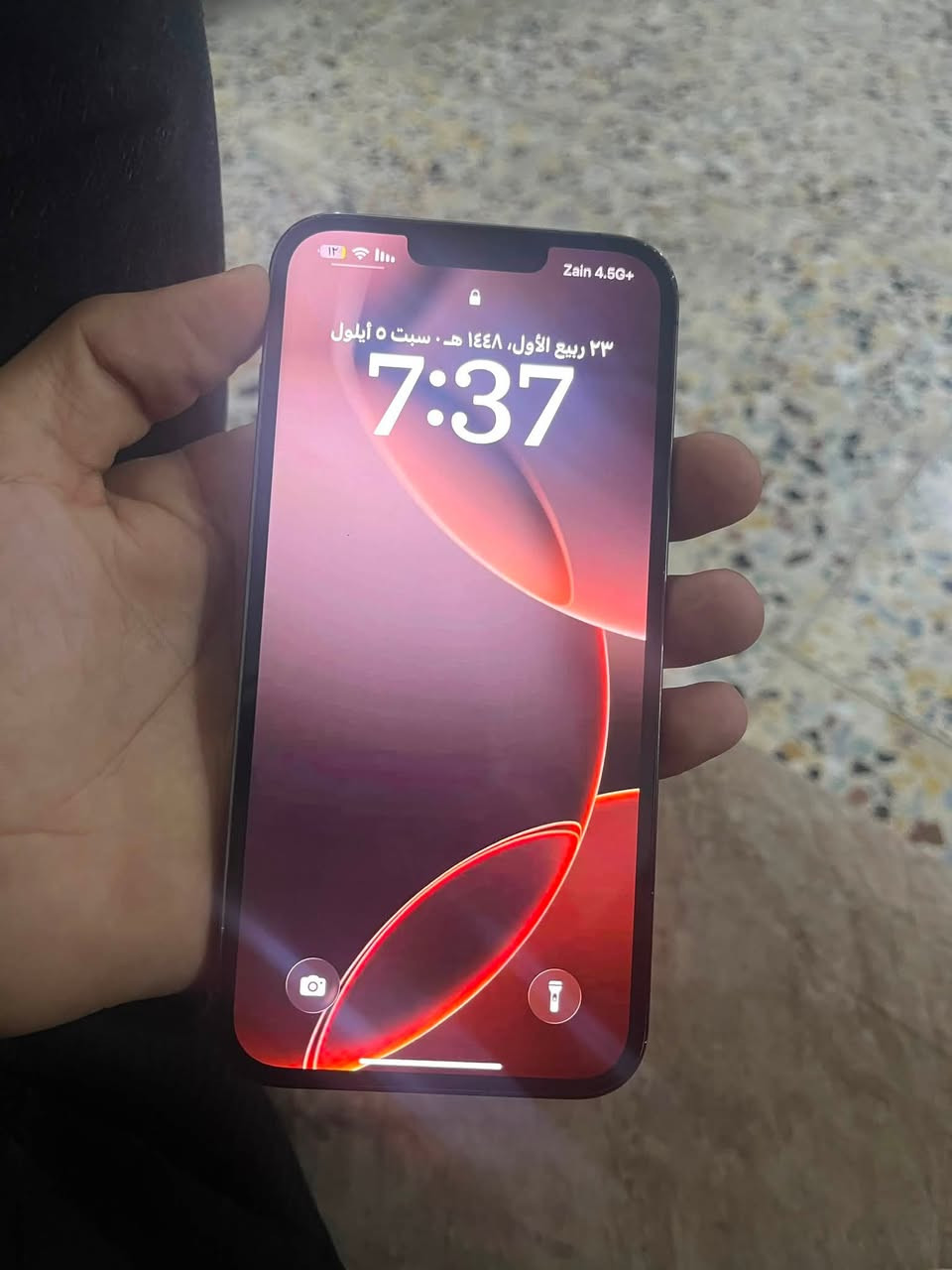ايفون ١٣ برو ماكس بطاريه ٨٩ شرق اوسط شاشه مبدله الاصليه بي شخط بسيط بضهر سعر ٦٢٥ وبيه مجال مكاني طوريج ***********
