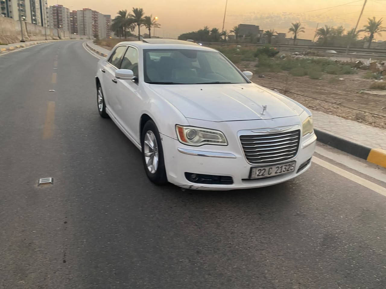 السلام عليكم للبيع كص مديل 14
كلايسلر اوباما sss2014فول الفول مواصفات مزوعه 
كشنات جلد تبريد تدفءه 
مكينه 3600🛫
كير طياره👨‍✈️
تبريد قطعتين❄️ ⛄️ ثلج
تدفءه بلمري
رادار بلمري 
نضام ترحيب اربع بيبان
شاشه جبيره 
كامره دواره
رادر تحديد مسار
رادار جوانب ايمن وايسر 
داخل ابيظ  
شرط بدون اي نقص ولا سيرفس مشتغل 
نضام ايكو 
اربعه انضمه قياده
تحديد مسار 
أي نقص مابيها السيارة 
مكاني بلد 
***********
للبيع فقط دون ماراوس أو فقد
